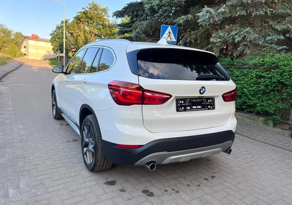 BMW X1 cena 100000 przebieg: 121000, rok produkcji 2018 z Zgorzelec małe 497